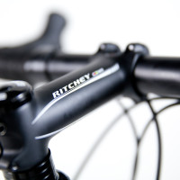 Custom Blend titanium road bike