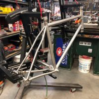 Titanium cyclocross frame. S-Bend chainstays and seatstays, flat-mount brake. This frame features a 40mm headtube extension to address fit concerns.